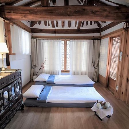 Cheong Yeon Jae Hanok Hotel Seoul Ngoại thất bức ảnh