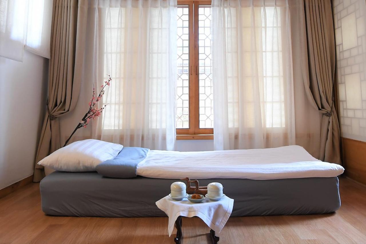 Cheong Yeon Jae Hanok Hotel Seoul Ngoại thất bức ảnh