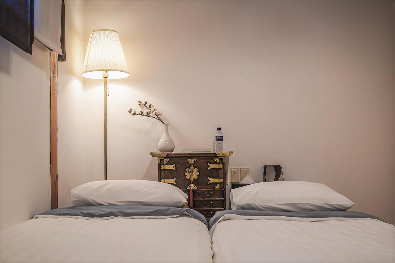 Cheong Yeon Jae Hanok Hotel Seoul Ngoại thất bức ảnh